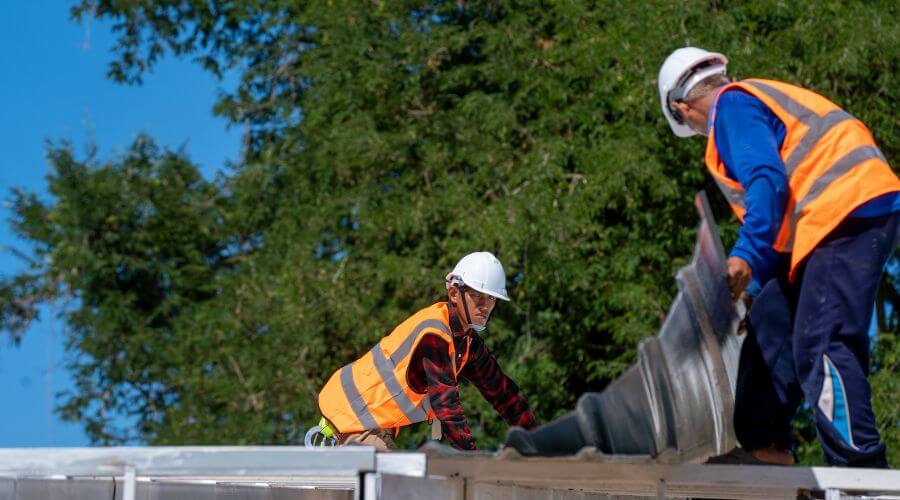 Professional gutter cleaning in Woodville, VA